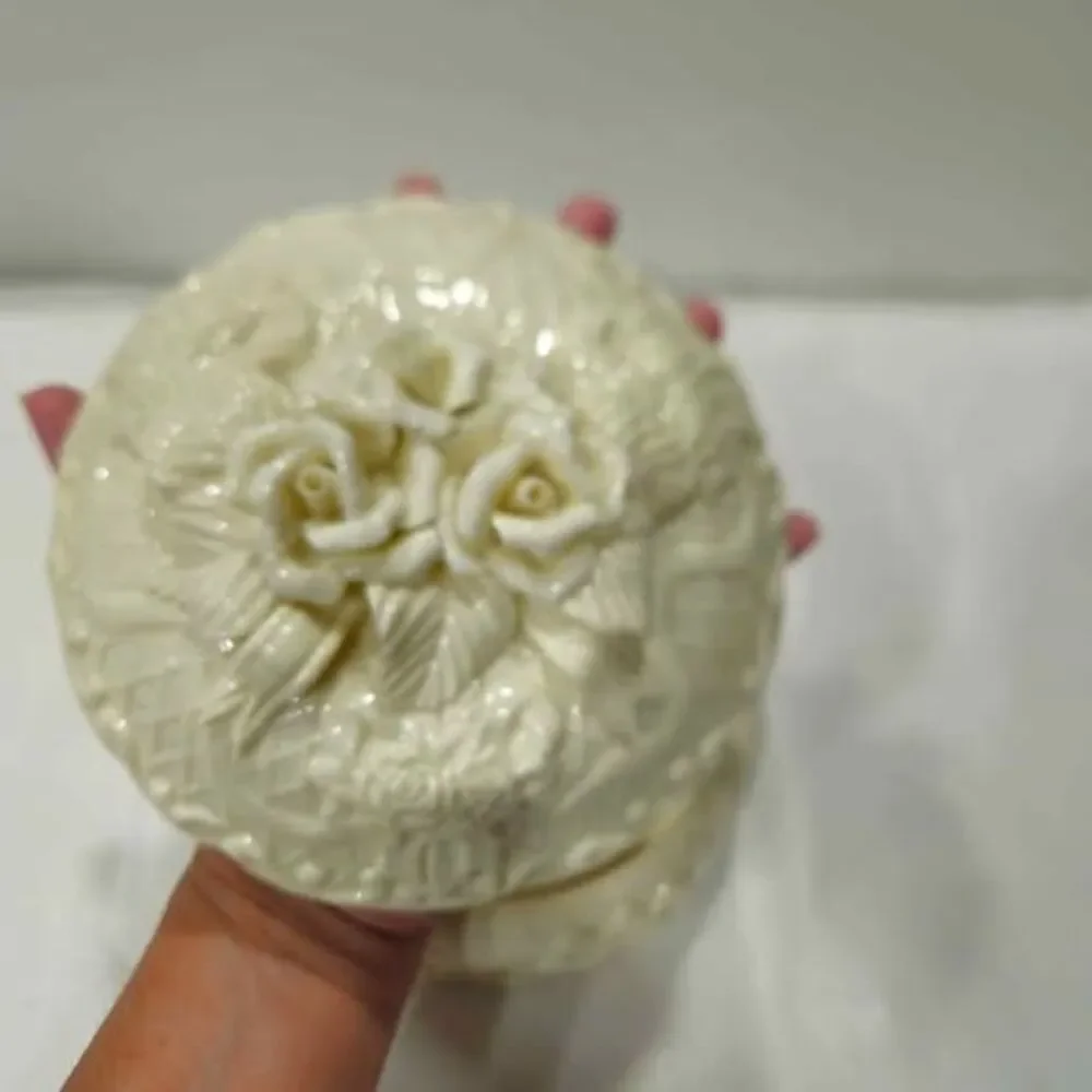 Unbranded beautiful cream